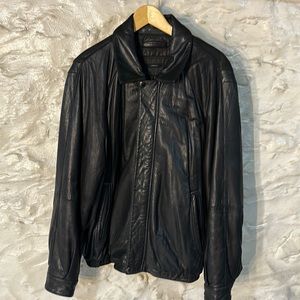 Claiborne Lambskin / Leather Outerwear thinsulated insulation coat. Large